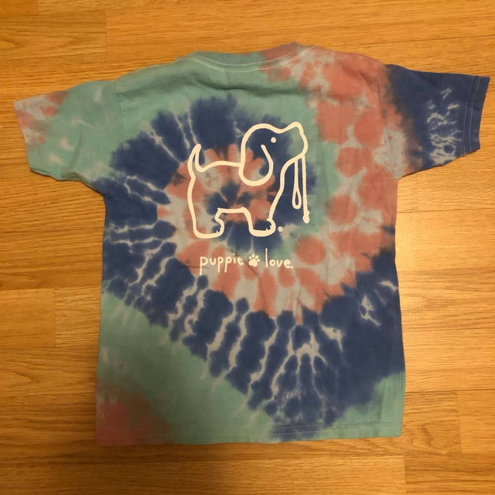 New “Puppie Love” shirt size 5T without tag